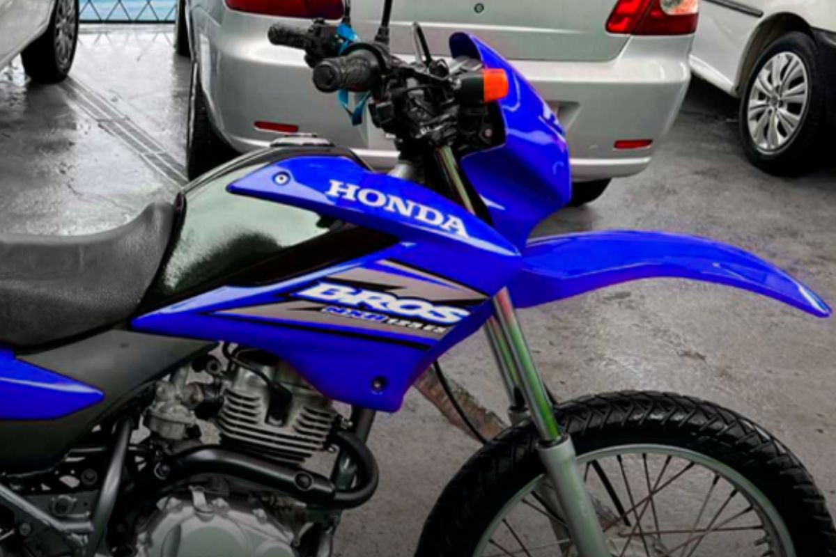 A Trail Urbana da Década de 2000 que se Recusa a Morrer: A História da Honda Bros 125 "Varetada"